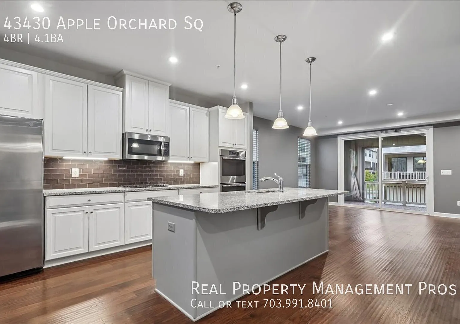 Luxury End Unit 4 Level Townhome For Rent in Westmoore at Moorefile! — Photo 4