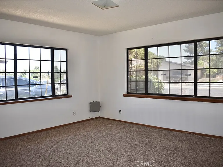 13925 Burning Tree Dr — Photo 7