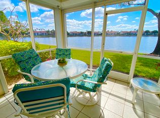 7760 Emerald Cir S #101, Naples, FL 34109