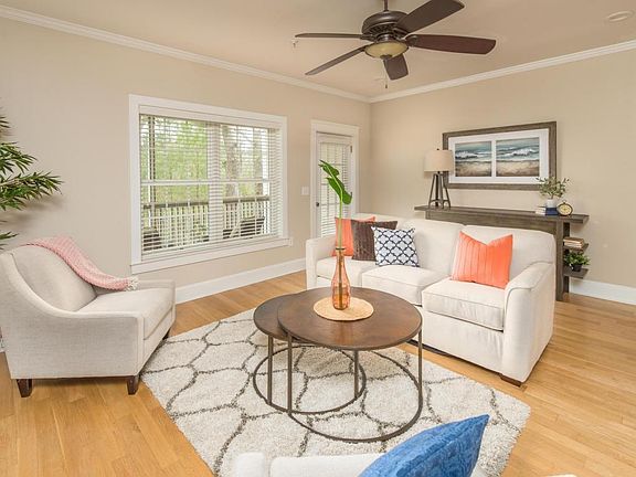 2nd image of 233 Etiwan Pointe Dr #116-4