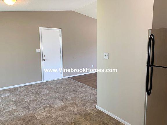 5th image of 5984 Antoneli Dr