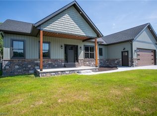 453 Shane Ave, Waynesburg, OH 44688