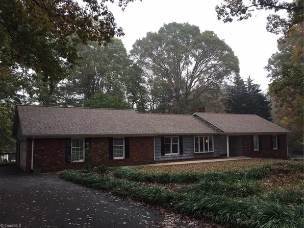 265 E Magnolia Rd, Wilkesboro, NC 28659