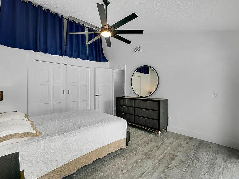 5653 Golden Eagle Cir — Photo 20