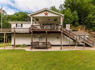 287 Tricorn Rd, Danville, WV 25053