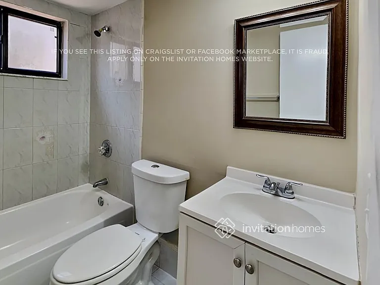 12748 NW 102nd Ave — Photo 15