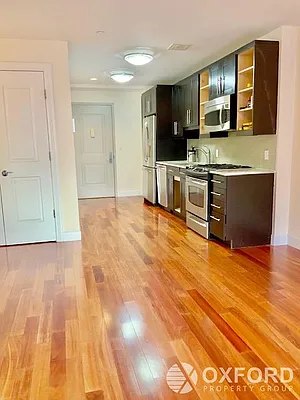 Rented by Oxford Property Group | media 20