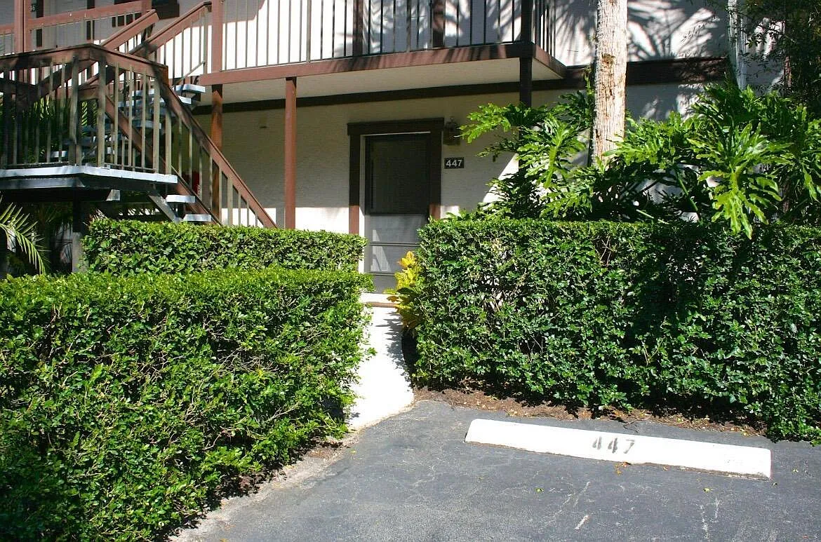 Building Photo - 11863 Wimbledon Cir #447