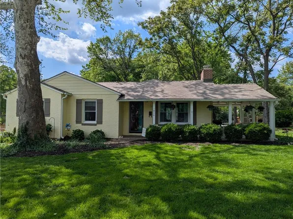 9814 W 57th St, Merriam, KS 66203