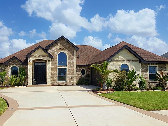 2nd image of 609 Panchita St