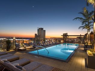 5620 De Longpre Ave APT 423, Los Angeles, CA 90028
