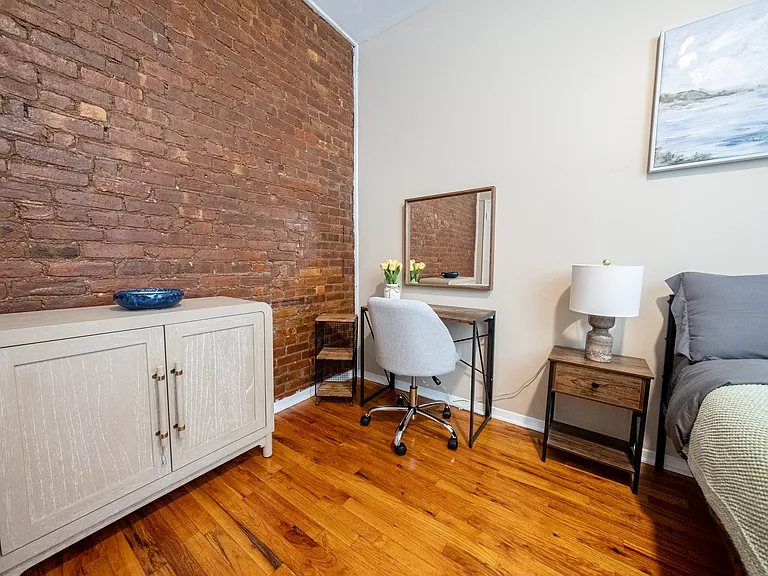 180 Claremont Ave #65 — Photo 37