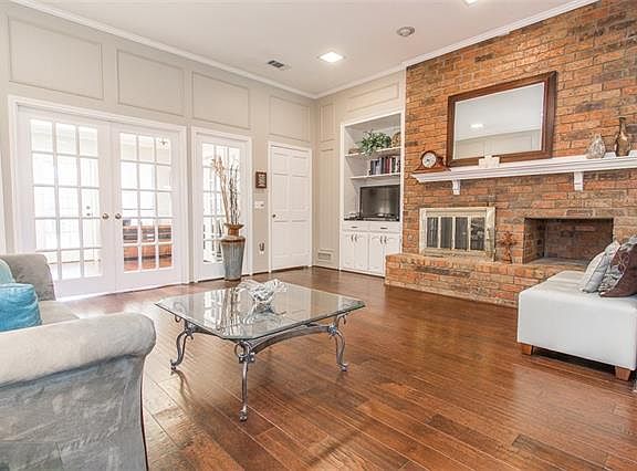 2nd image of 2334 Heatherwoods Way