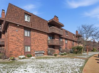 2007 45th St UNIT 307, Highland, IN 46322
