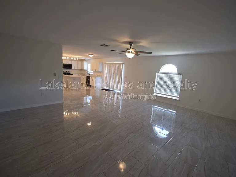 5123 Spanish Oaks Dr — Photo 8