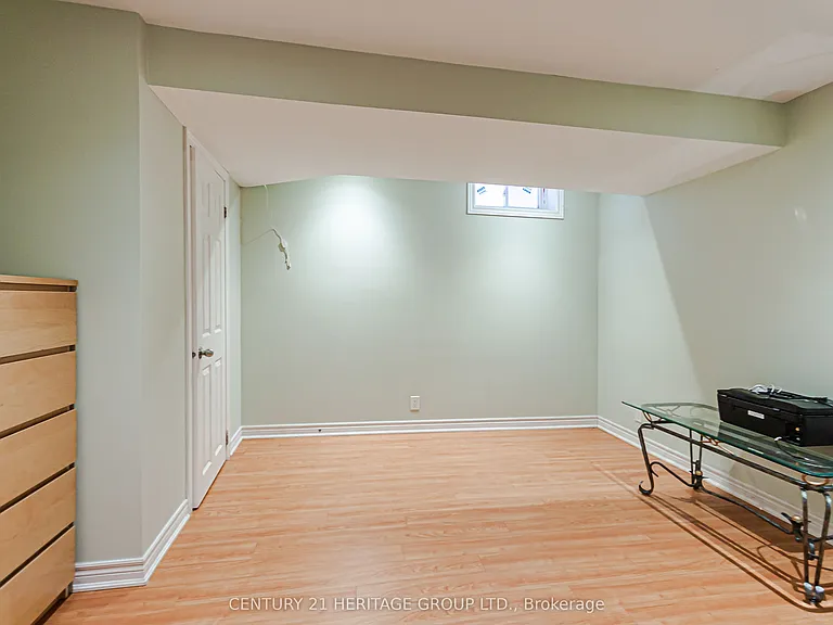 84 Maple Valley Rd — Photo 12