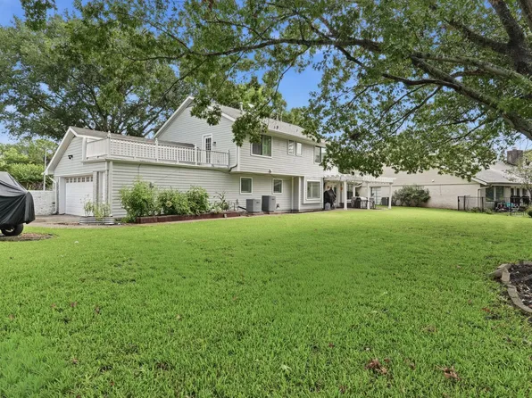 3122 La Quinta Dr, Missouri City, TX 77459