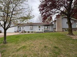 475 W Deckerville Rd, Caro, MI 48723