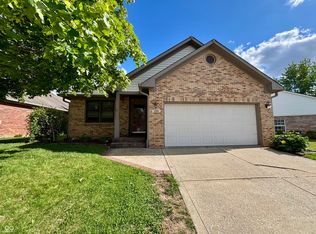 465 Polk Manor Dr, Greenwood, IN 46143