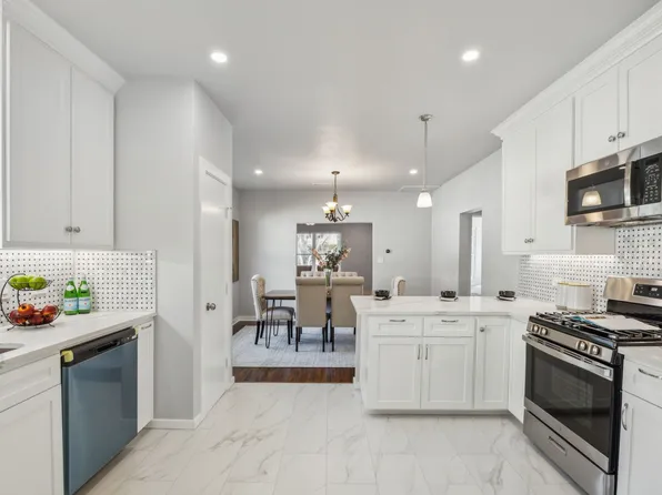 113 E University Ave, Waxahachie, TX 75165