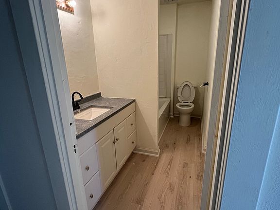 5th image of 15297 Colorado Ave