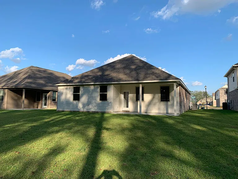 7601 Trailview Dr — Photo 10