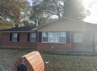 1941 E Shelby Dr, Memphis, TN 38116