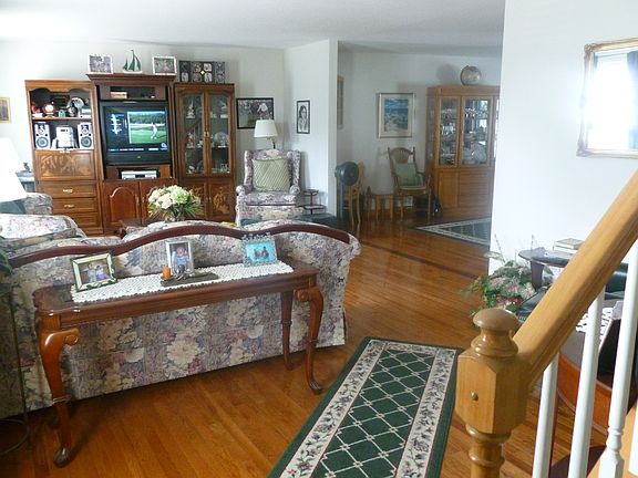 Front door entry view