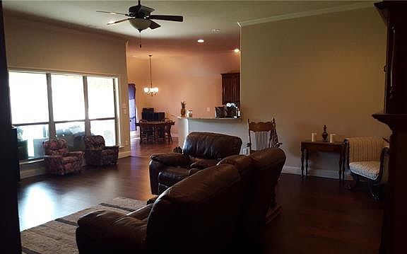4th image of 141 Camouflage Cir