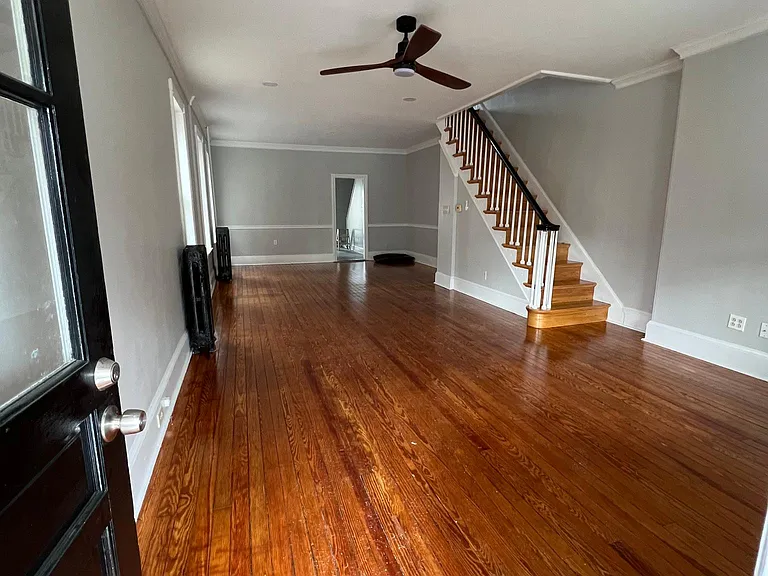 337 Prospect St — Photo 2