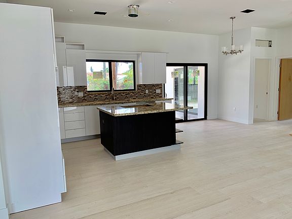 Open Kitchen concept