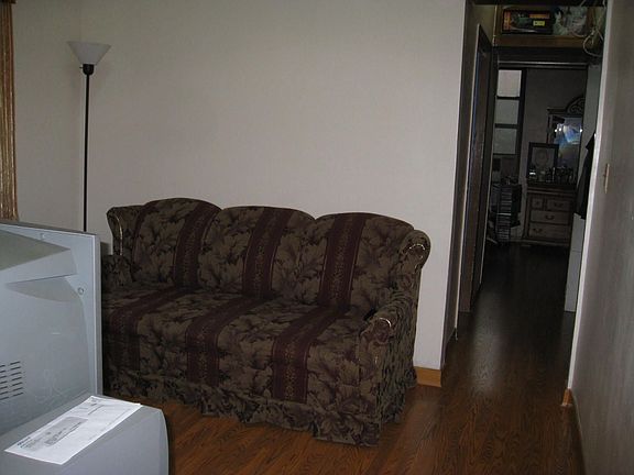 4th image of 55 Avenue C APT 8