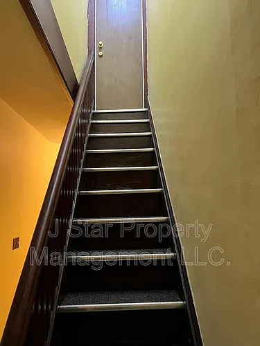 1566 N 10th St #3 Photo 1