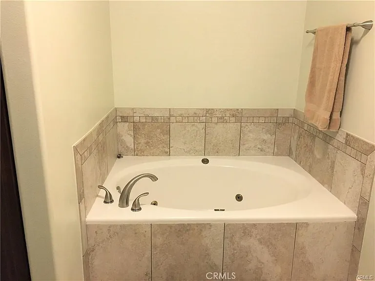735 Alabama St — Photo 11