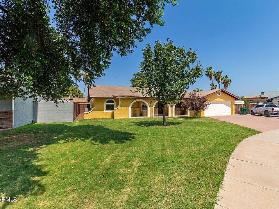 1st image of 652 E Kael Cir