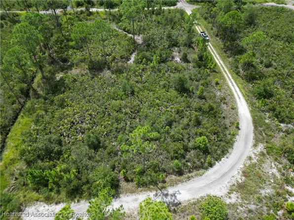 Nightingale Ave, Sebring, FL 33872