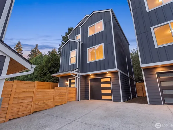 13321 3rd Avenue NE #B, Seattle, WA 98125