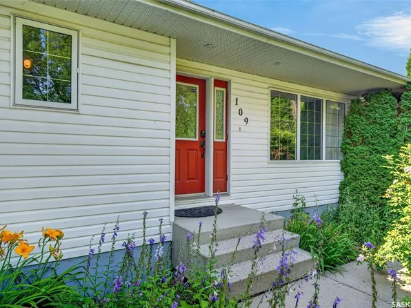 109 1st AVENUE E, Vanscoy, SK S0L 3J0