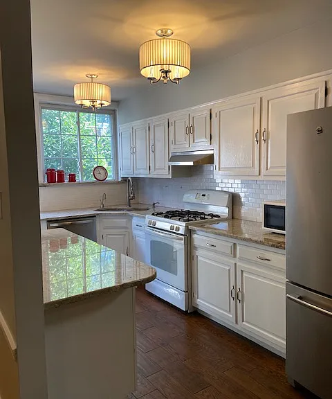 214 Upland Rd — Photo 4