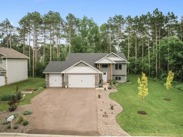 1030 Joy Cir SW, Cambridge, MN 55008