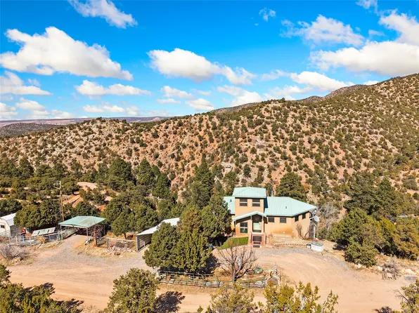 116 Camino Del Canon, Chimayo, NM 87522