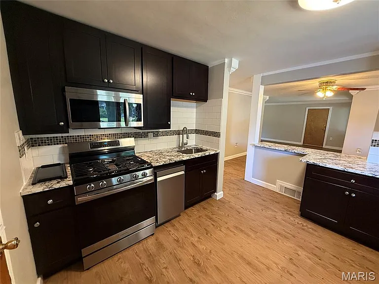 6321 Monterey Dr — Photo 11