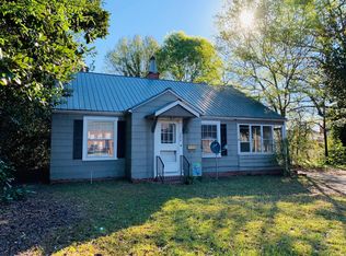 306 Jefferson St, Hamlet, NC 28345