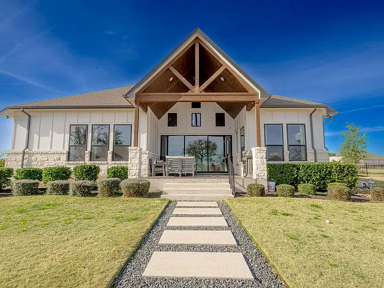 217 Northcrest Dr — Photo 35