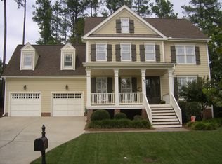 104 Sunset Grove Dr, Holly Springs, NC 27540