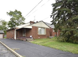 417 N Bon Air Ave, Youngstown, OH