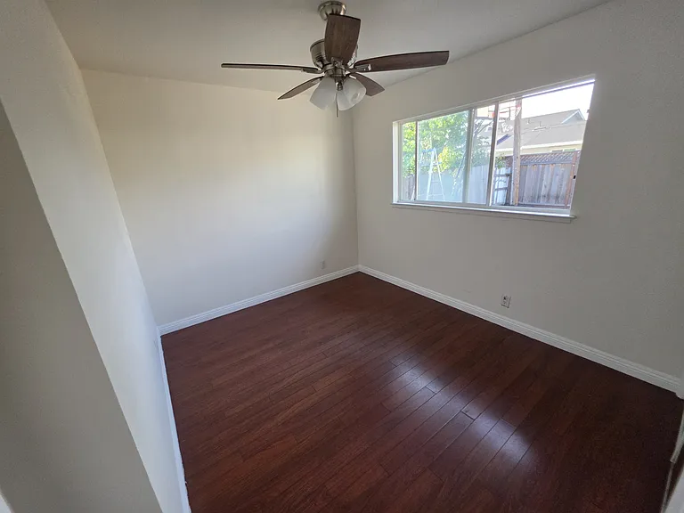 381 Marylinn Dr — Photo 23