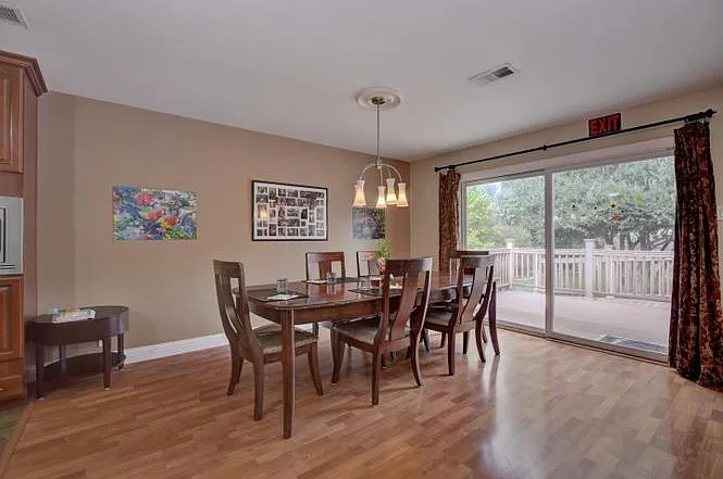 1103 W Latimer Ave #1 — Photo 7