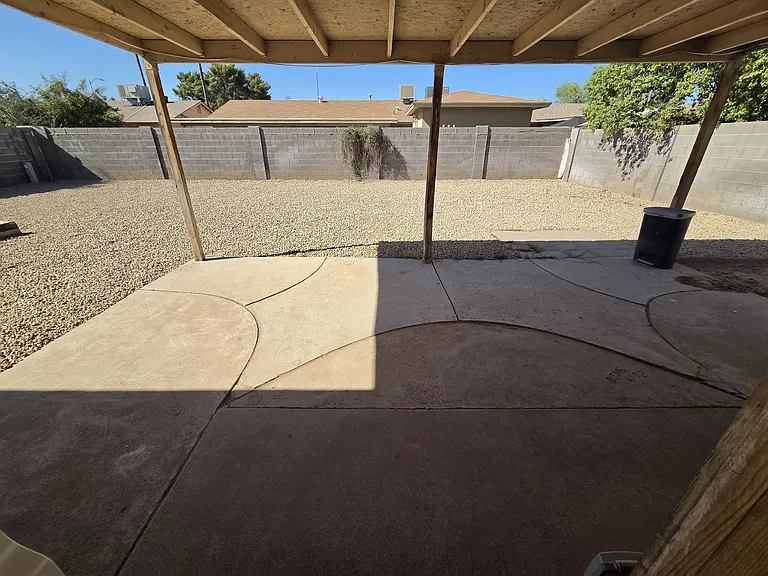 3643 E Ludlow Dr — Photo 20