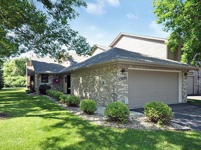 13105 Gemstone Ct, Apple Valley, MN, 55124